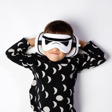Relaxeazzz-Seyahat Yastığı ve Göz Maskesi-The Original Stormtrooper Shaped