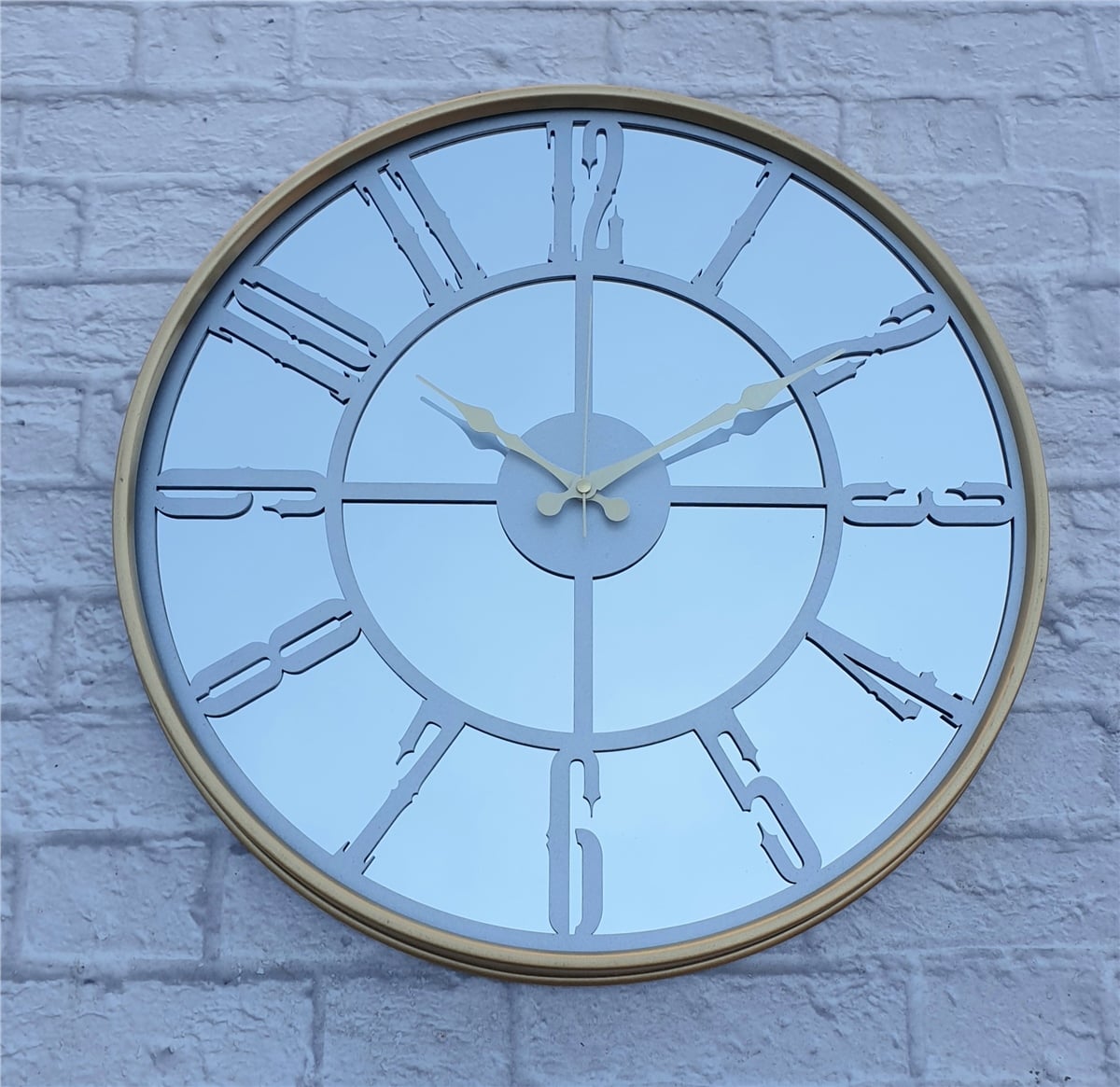 Markakanvas Altın (GOLD) Renk Metal Kasalı Aynalı Duvar Saati Çap 40 cm - Çap 50 cm
