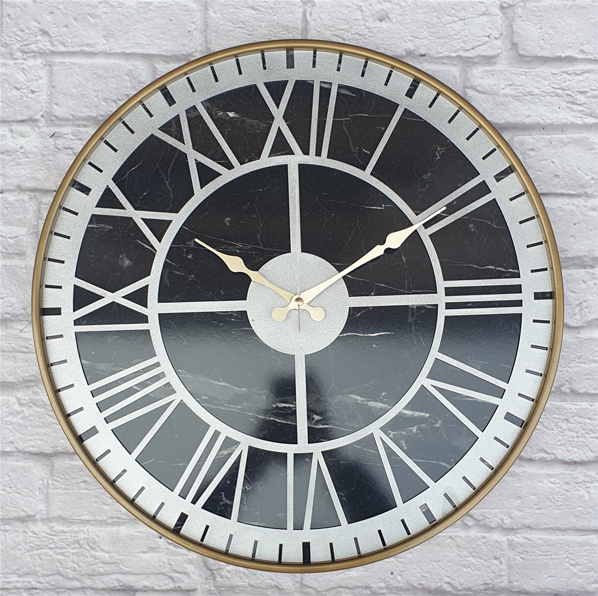 Markakanvas Altın(Gold) Renkli Metal Kasalı Mermer Desenli  Duvar Saati  ( Çap 50 cm -Çap 80 cm )