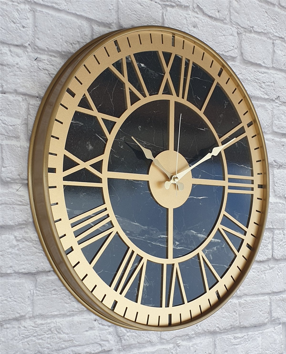 Markakanvas Altın(Gold) Renkli Metal Kasalı Mermer Desenli  Duvar Saati  ( Çap 50 cm -Çap 80 cm )