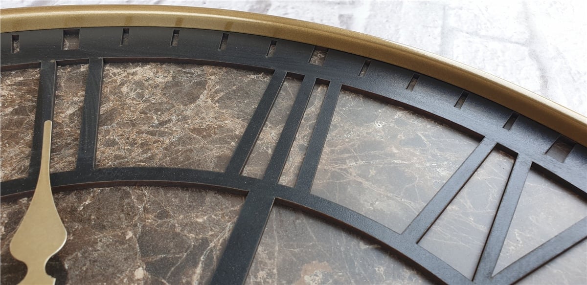 Markakanvas Altın(gold) Renkli Metal Kasalı Mermer Desenli  Duvar Saati  ( Çap 50 cm -Çap 80 cm )