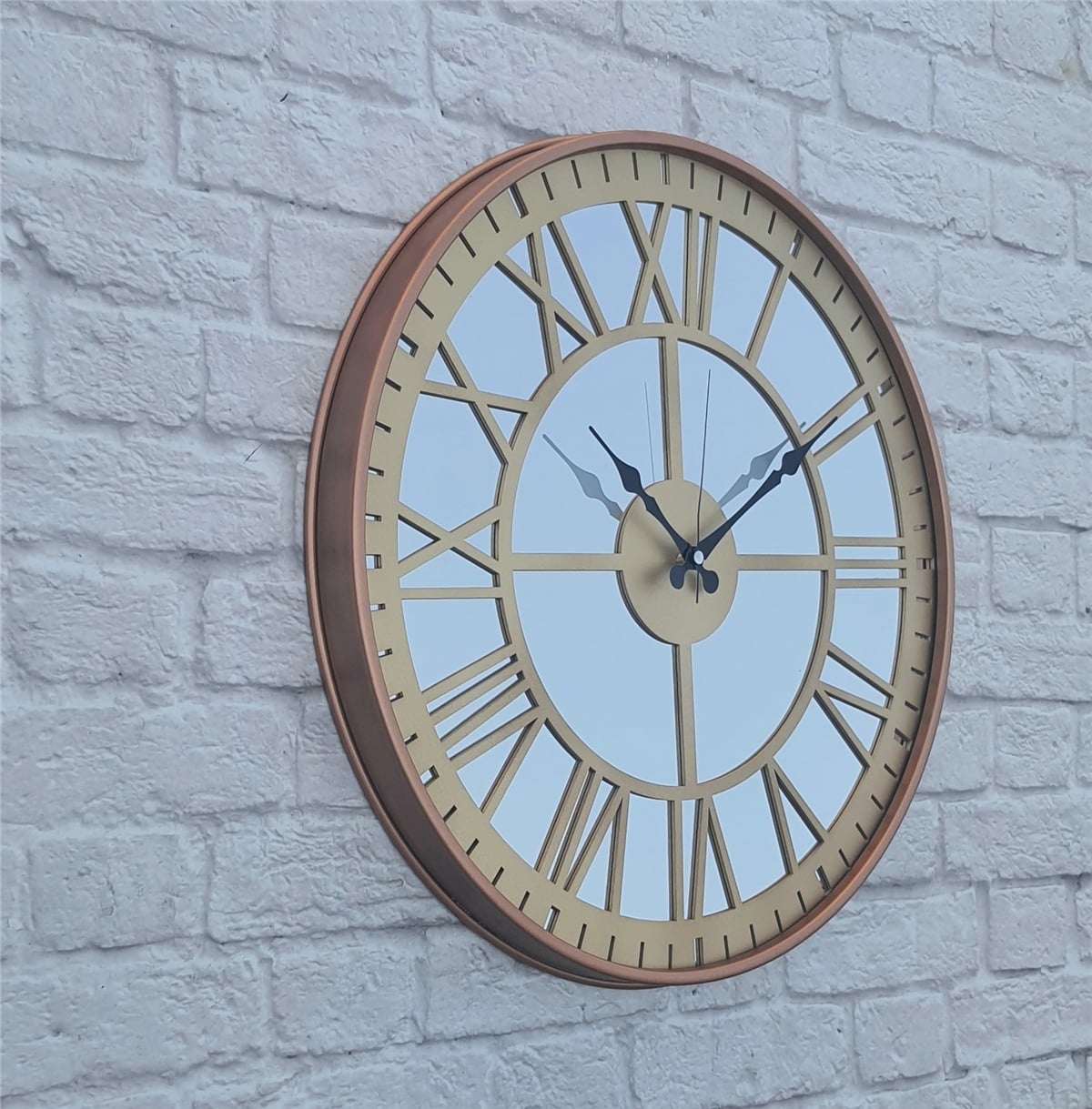 Markakanvas Bakır Renkli Metal Kasalı Aynalı  Duvar Saati Çap 40 cm - Çap 50 cm
