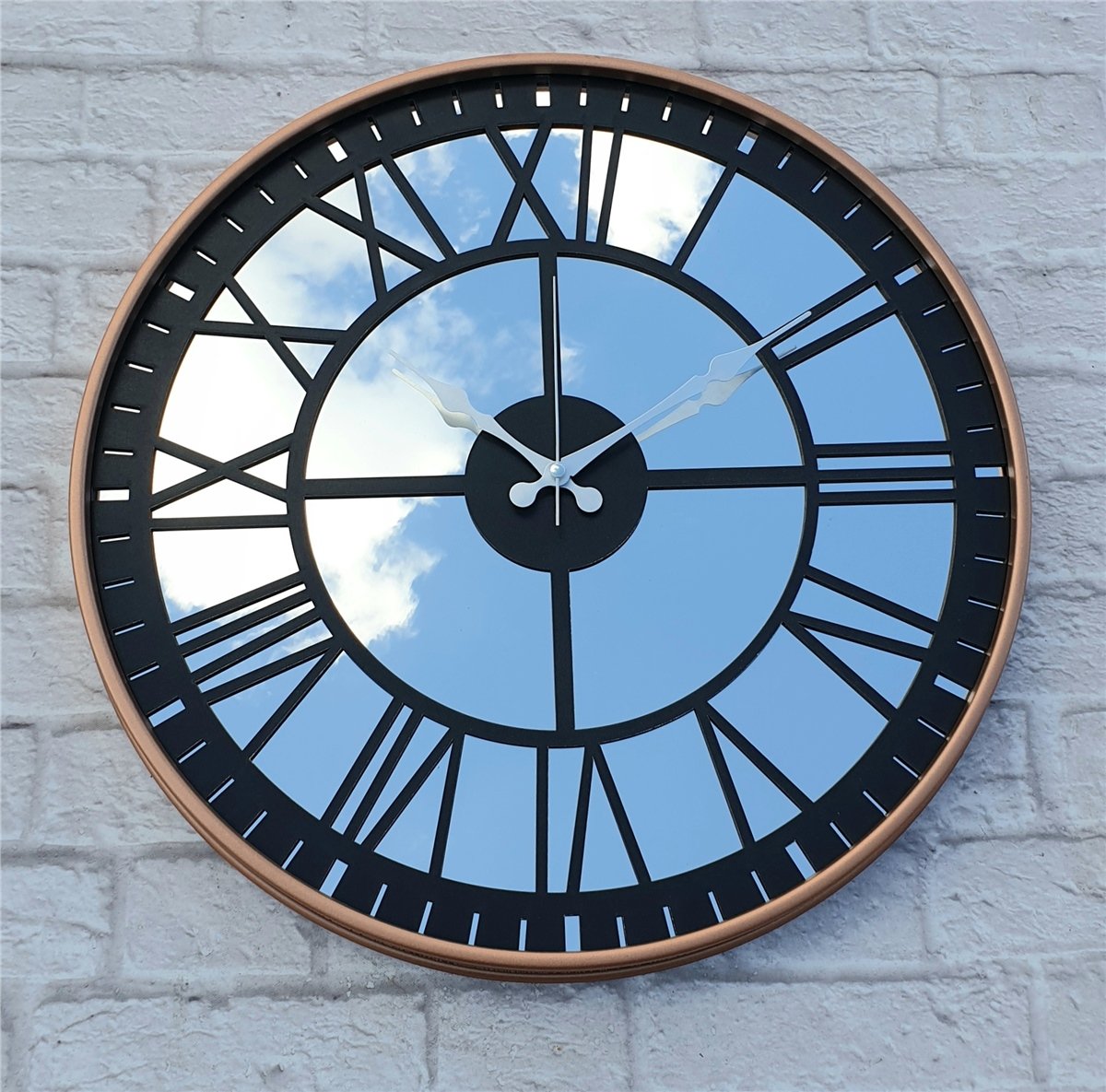 Markakanvas Bakır Renkli Metal Kasalı Aynalı  Duvar Saati Çap 40 cm - Çap 50 cm