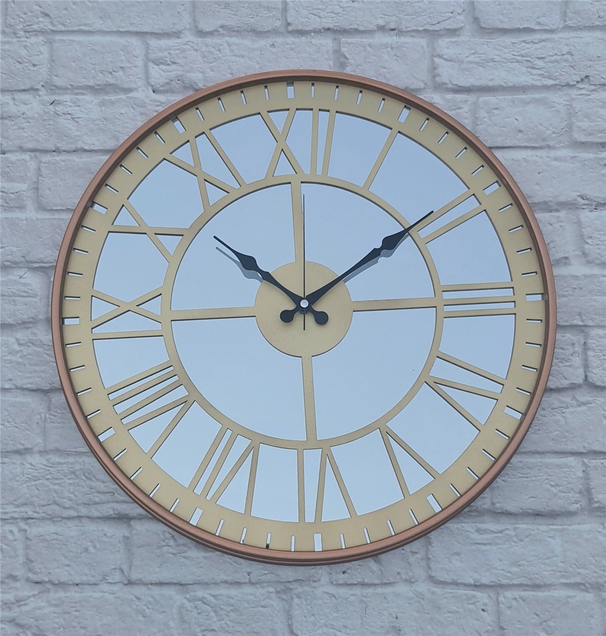Markakanvas Bakır Renkli Metal Kasalı Aynalı  Duvar Saati Çap 40 cm - Çap 50 cm