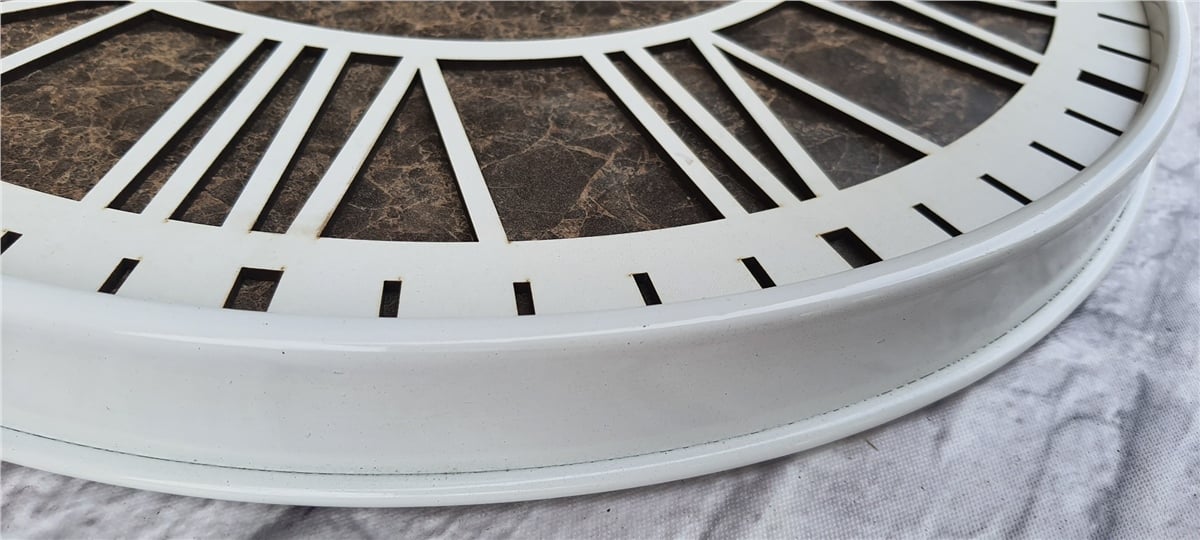 Markakanvas Beyaz Metal Kasalı Mermer Desenli  Duvar Saati  ( Çap 50 cm -Çap 80 cm )
