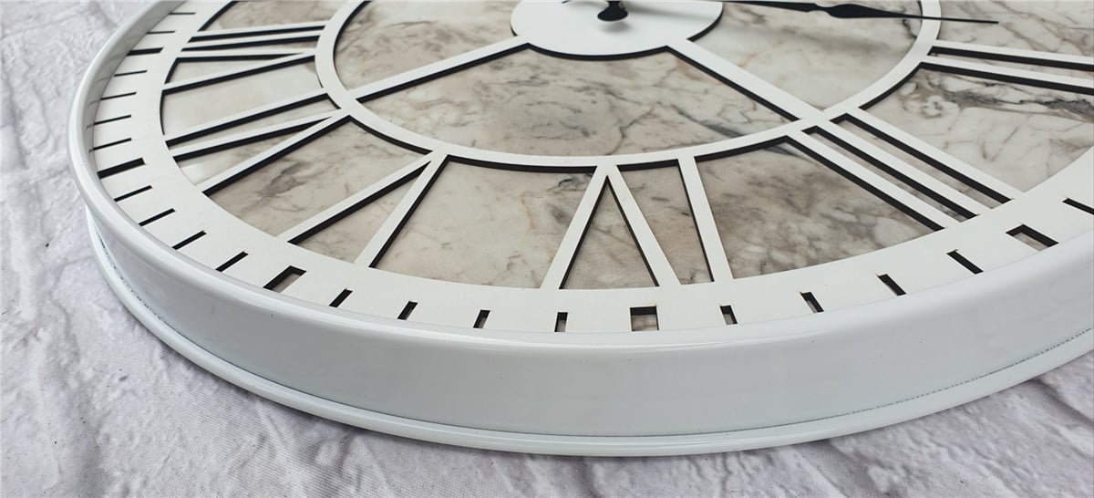 Markakanvas Beyaz Metal Kasalı Mermer Desenli  Duvar Saati  ( Çap 50 cm -Çap 80 cm )