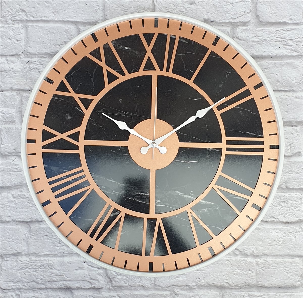 Markakanvas Beyaz Metal Kasalı Mermer Desenli  Duvar Saati  ( Çap 50 cm -Çap 80 cm )
