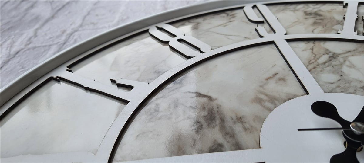 Markakanvas Beyaz Metal Kasalı Mermer Desenli  Duvar Saati  ( Çap 50 cm -Çap 80 cm )