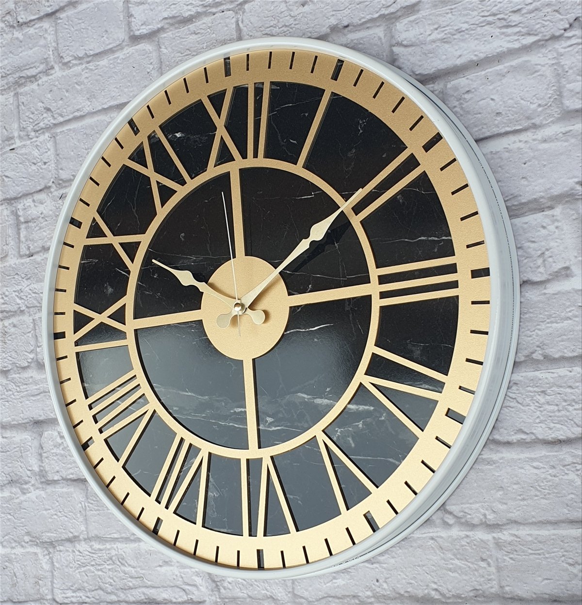 Markakanvas Beyaz Metal Kasalı Mermer Desenli  Duvar Saati  ( Çap 50 cm -Çap 80 cm )