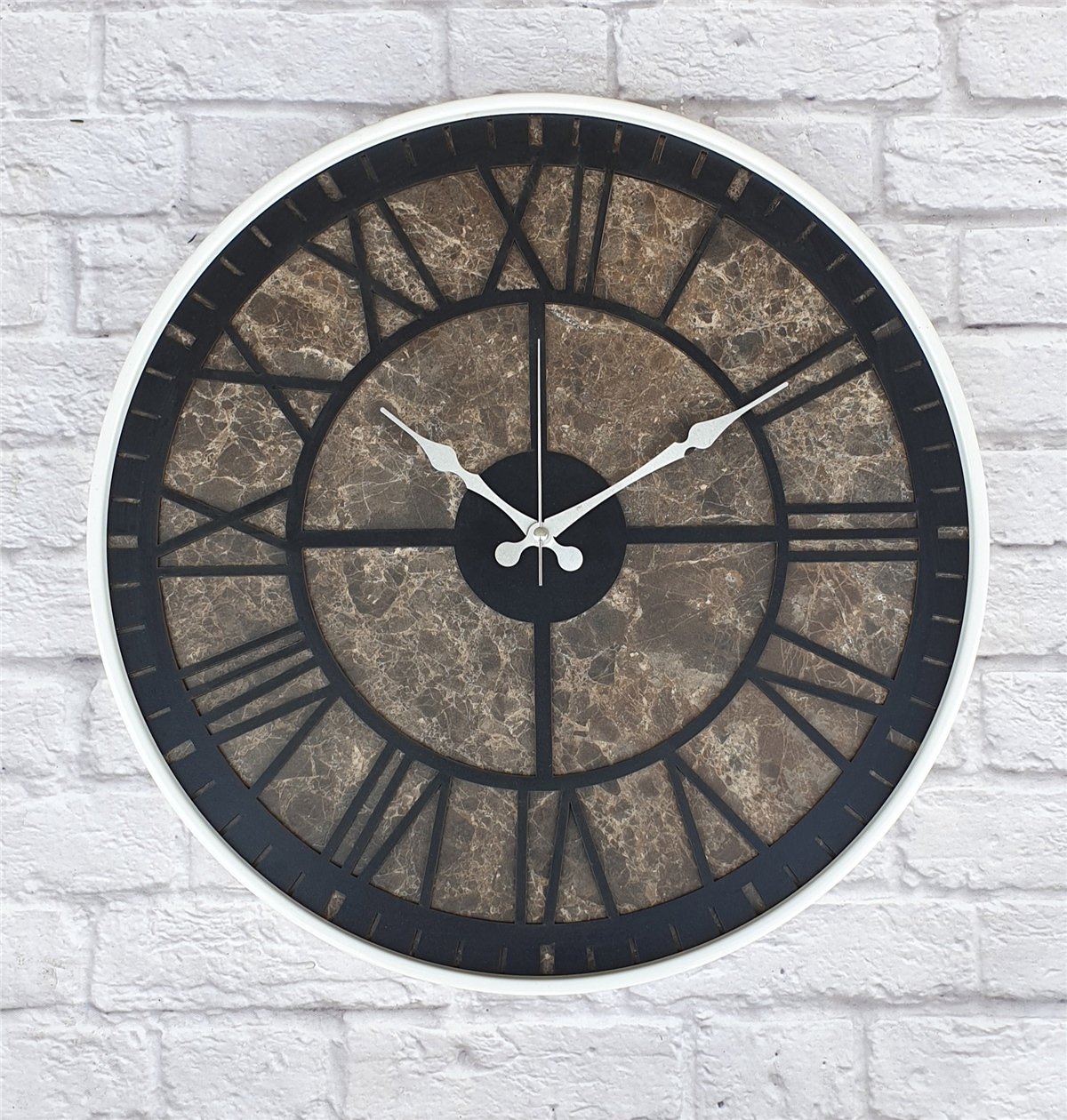 Markakanvas Beyaz Metal Kasalı Mermer Desenli  Duvar Saati  ( Çap 50 cm -Çap 80 cm )