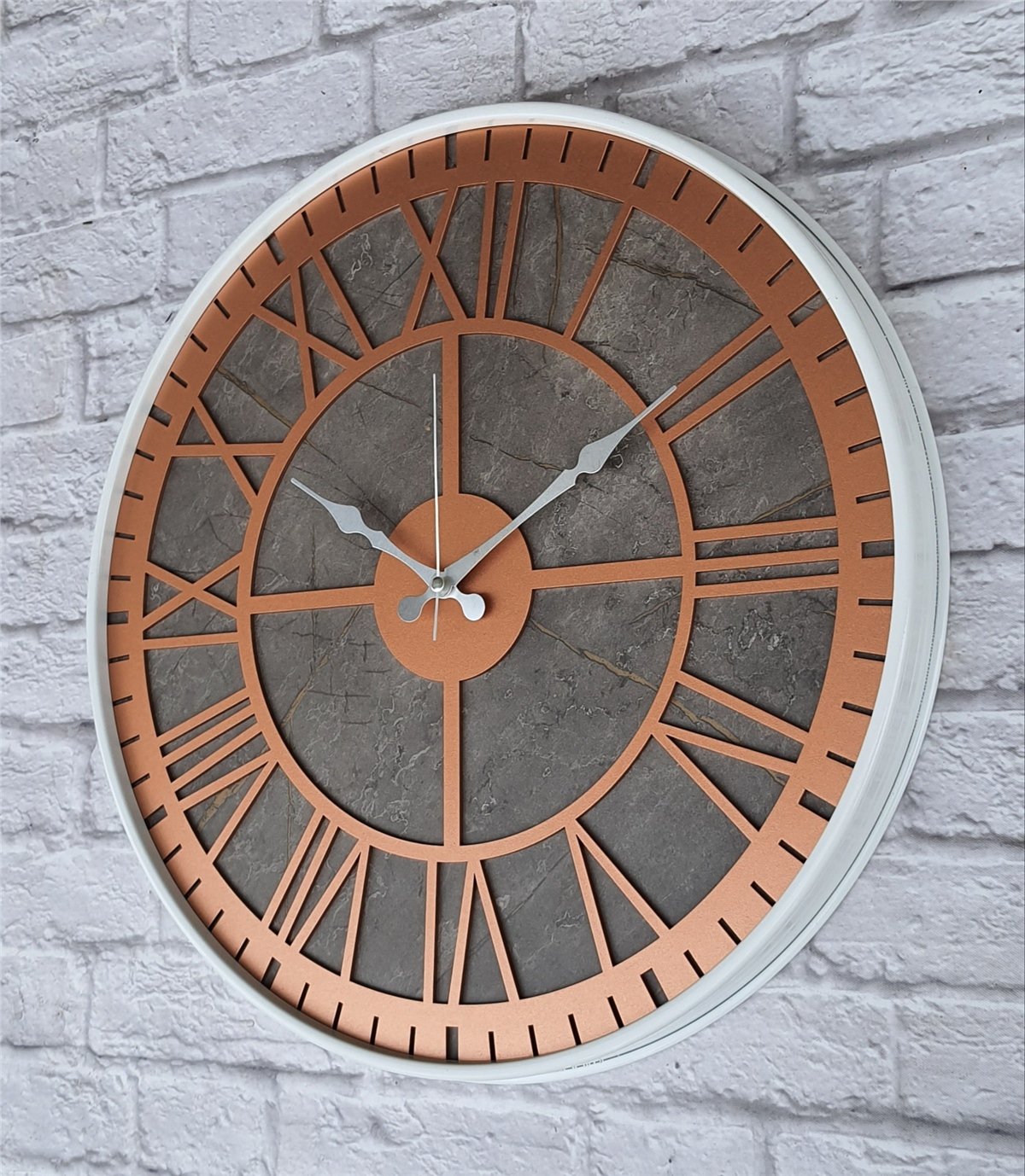 Markakanvas Beyaz Metal Kasalı Mermer Desenli  Duvar Saati  ( Çap 50 cm -Çap 80 cm )