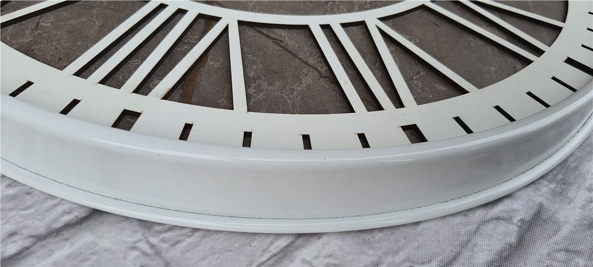 Markakanvas Beyaz Metal Kasalı Mermer Desenli  Duvar Saati  ( Çap 50 cm -Çap 80 cm )