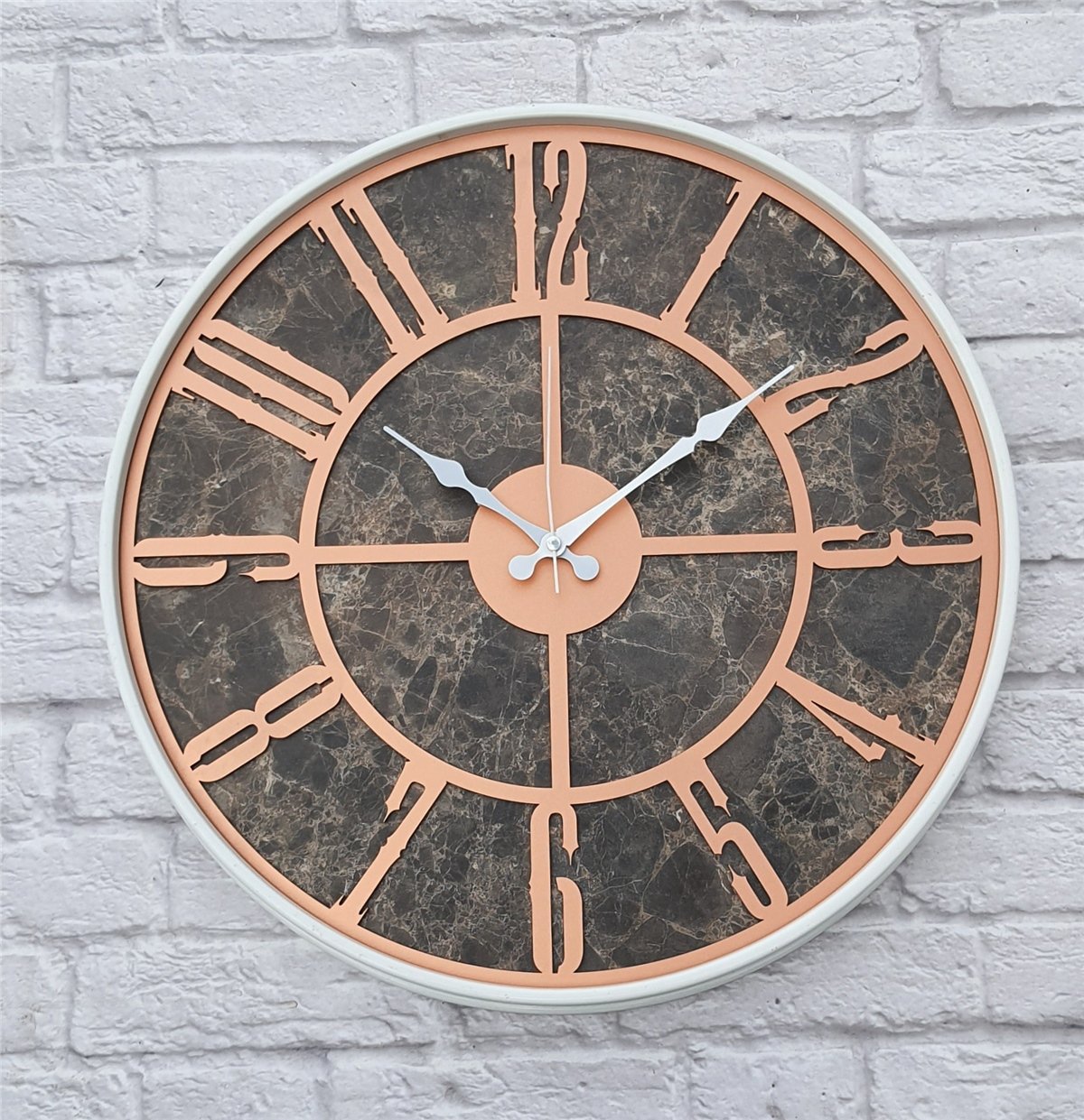 Markakanvas Beyaz Metal Kasalı Mermer Desenli  Duvar Saati  ( Çap 50 cm -Çap 80 cm )