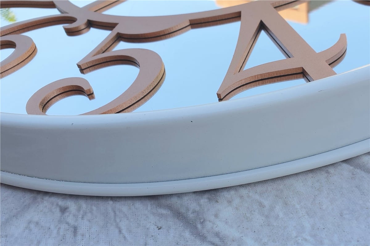 Markakanvas Beyaz Renk Metal Kasalı Aynalı   Duvar Saati Çap 40 cm - Çap 50 cm