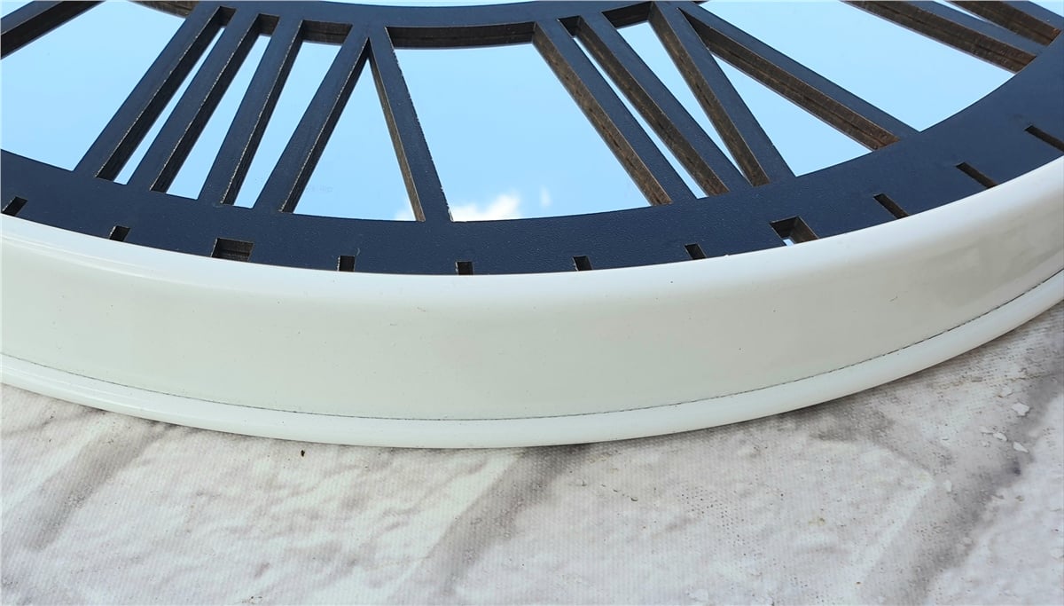Markakanvas Beyaz Renk Metal Kasalı Aynalı   Duvar Saati Çap 40 cm - Çap 50 cm