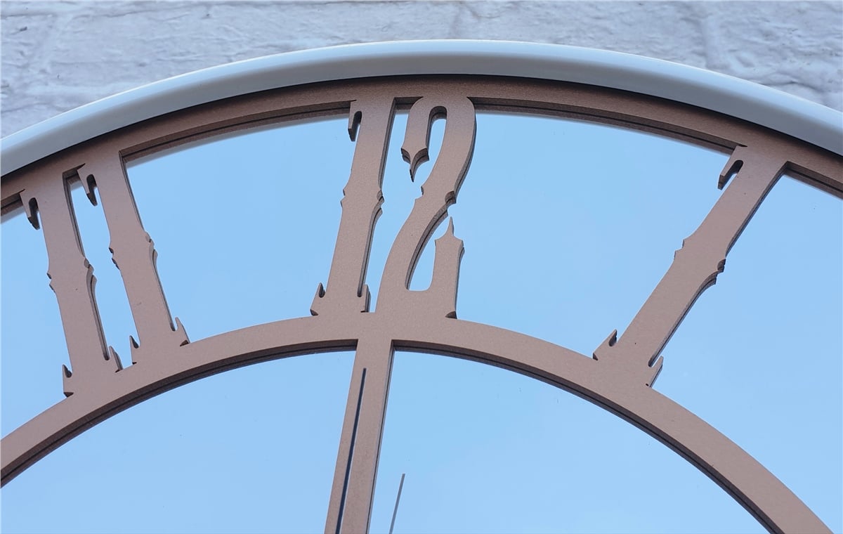 Markakanvas Beyaz Renk Metal Kasalı Aynalı   Duvar Saati Çap 40 cm - Çap 50 cm