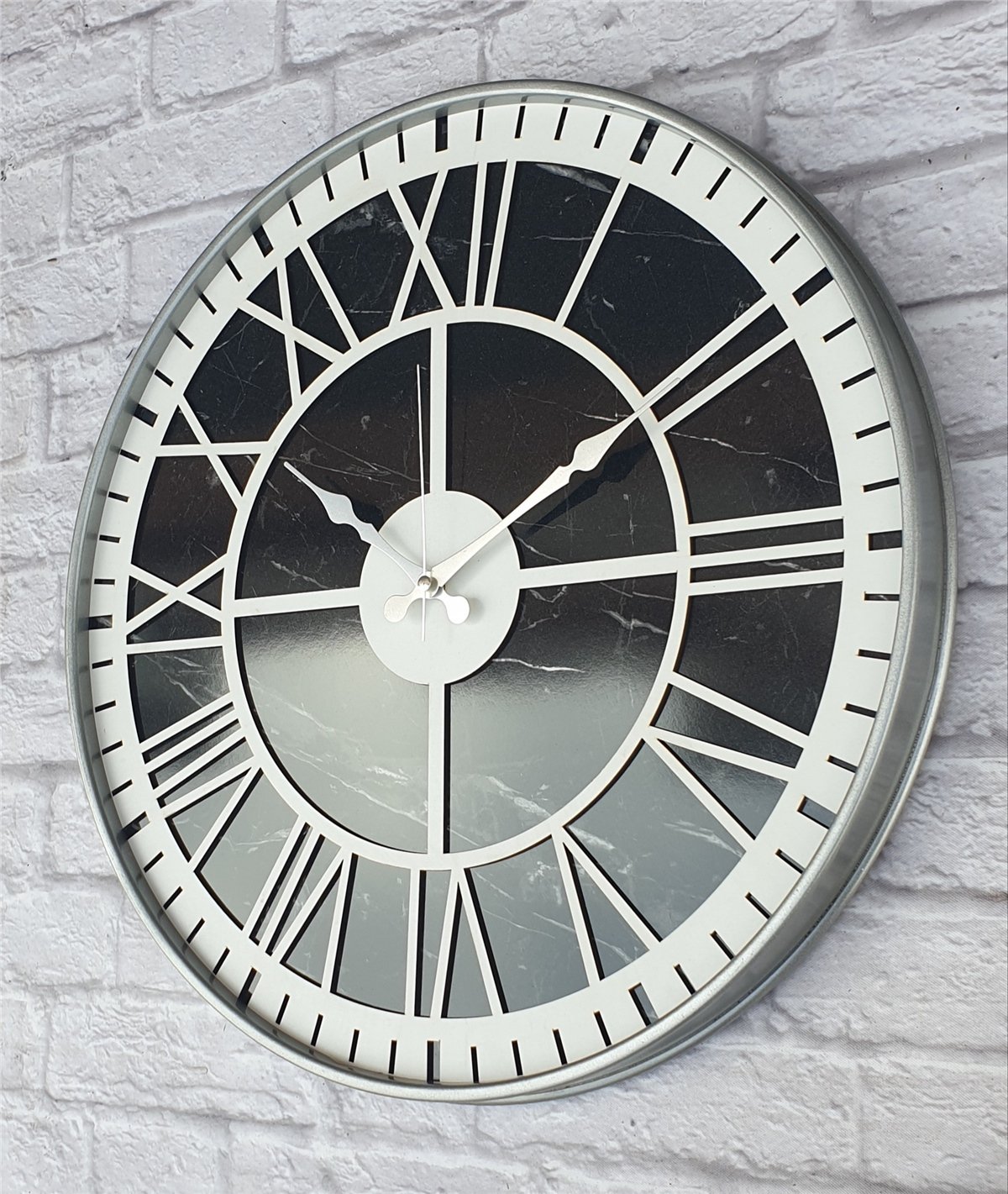 Markakanvas Gri  Metal Kasalı Mermer Desenli  Duvar Saati  ( Çap 50 cm -Çap 80 cm )