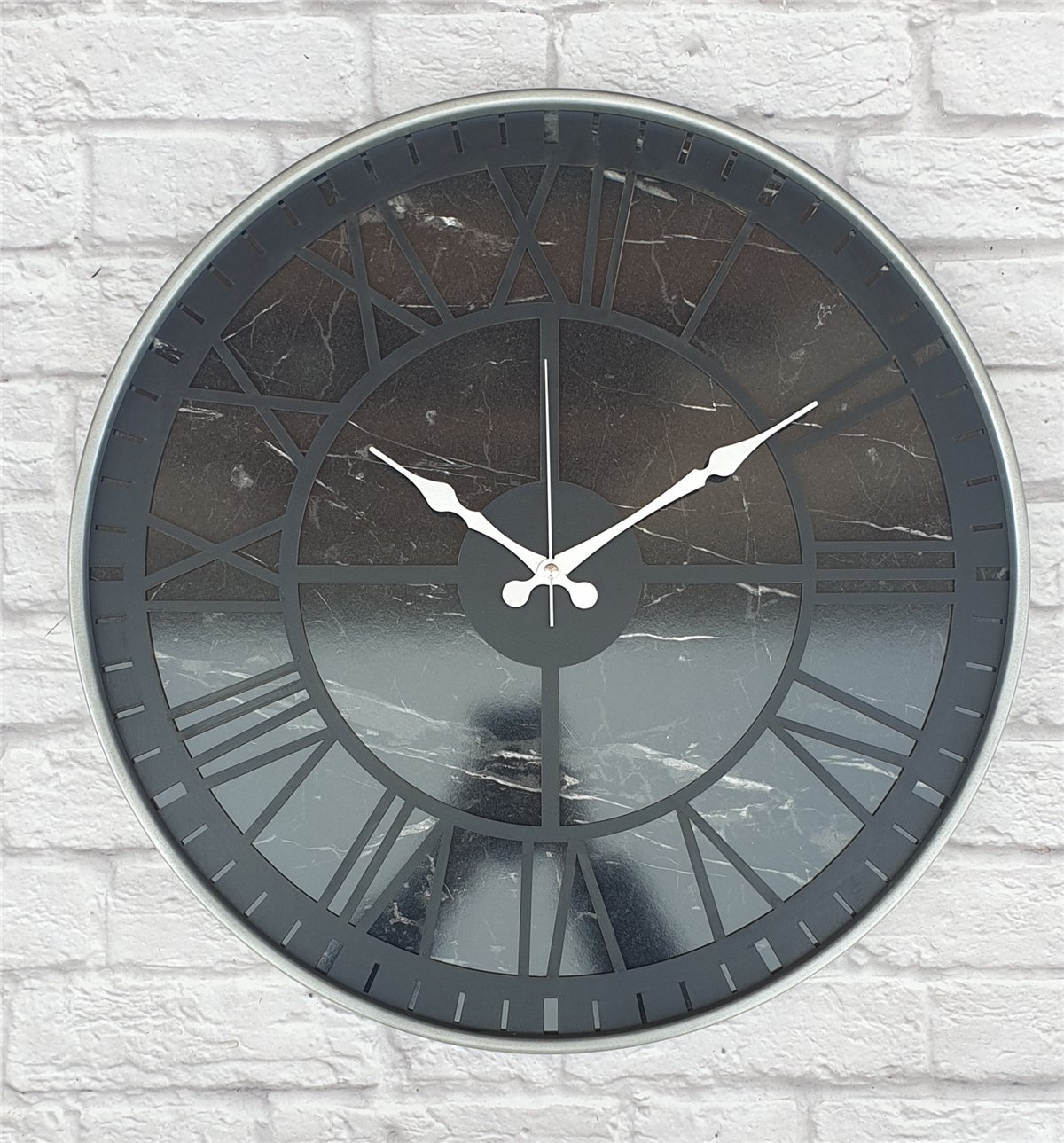 Markakanvas Gri  Metal Kasalı Mermer Desenli  Duvar Saati  ( Çap 50 cm -Çap 80 cm )