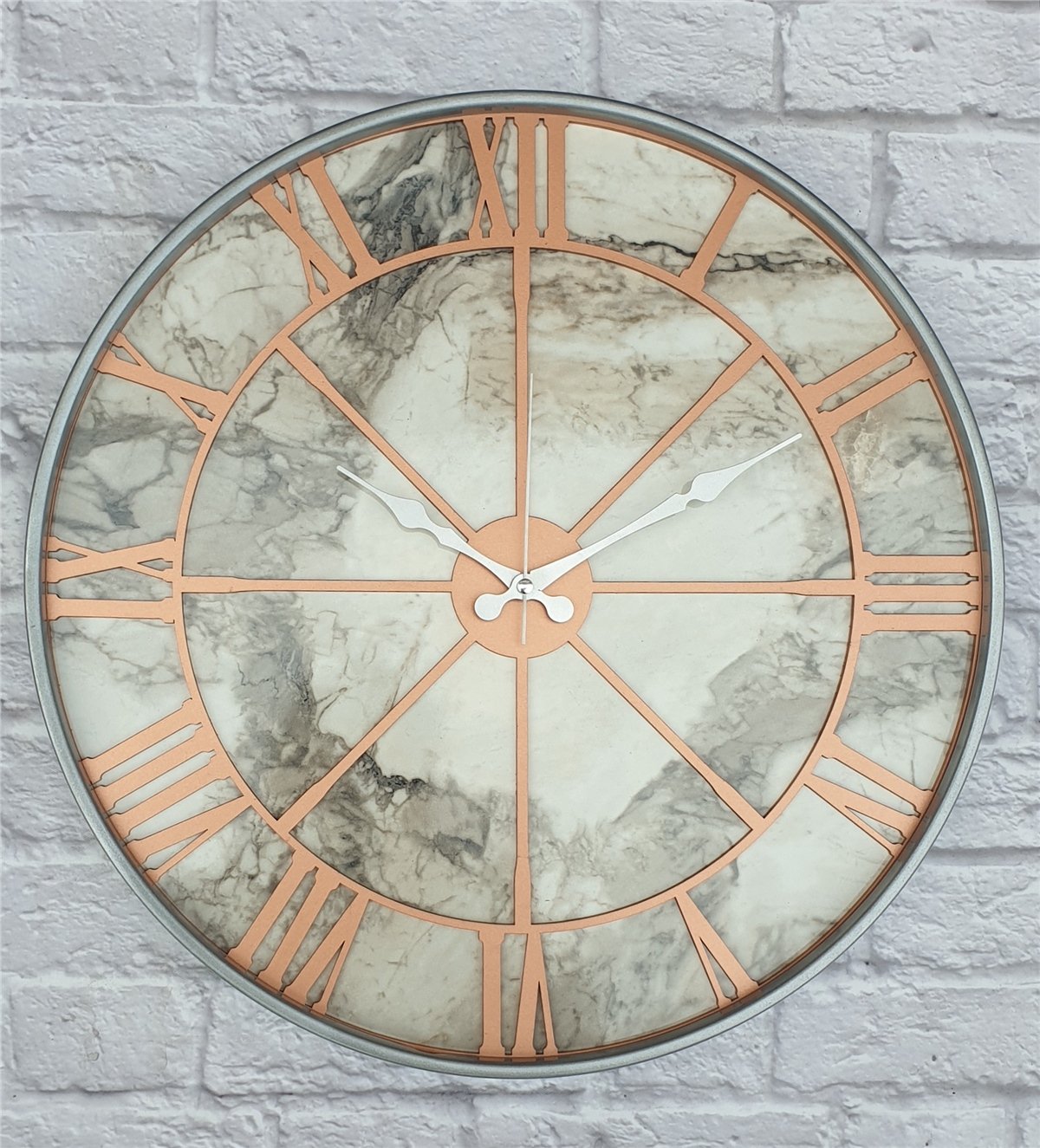 Markakanvas Gri Metal Kasalı Mermer Desenli  Duvar Saati  ( Çap 50 cm -Çap 80 cm )