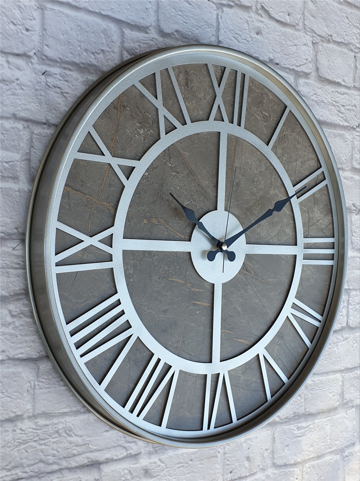Markakanvas Gri Metal Kasalı Mermer Desenli Duvar Saati Çap 50 - 80 cm