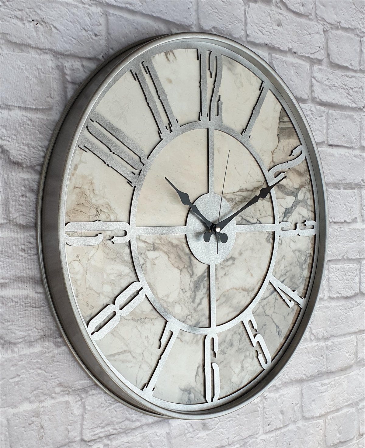 Markakanvas Gri Metal Kasalı Mermer Desenli  Duvar Saati  ( Çap 50 cm -Çap 80 cm )