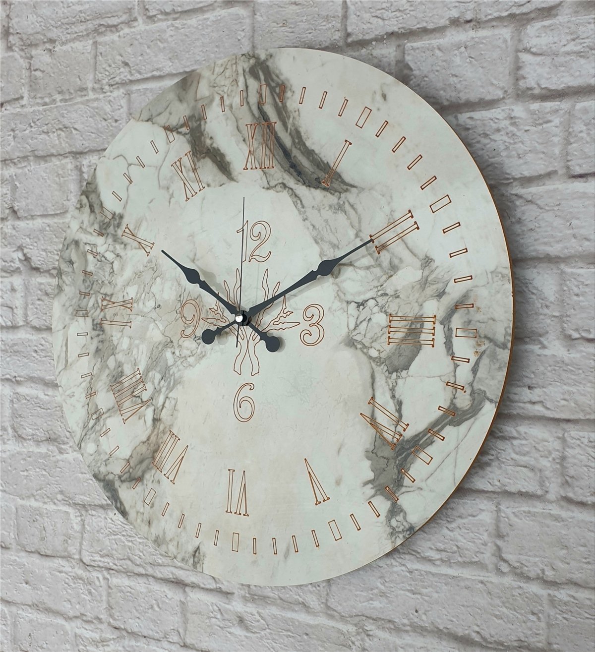 Markakanvas Mermer Desenli ,Çizgi Rakamlı Duvar Saati Çap 50 cm