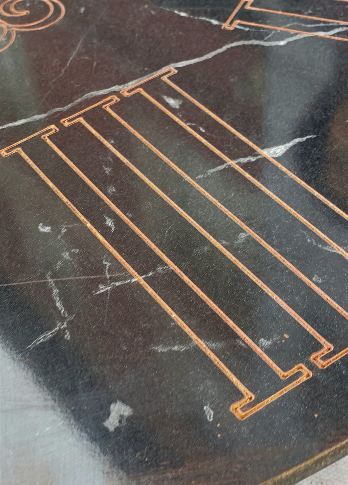 Markakanvas Mermer Desenli ,Çizgi Rakamlı Duvar Saati Çap 50 cm