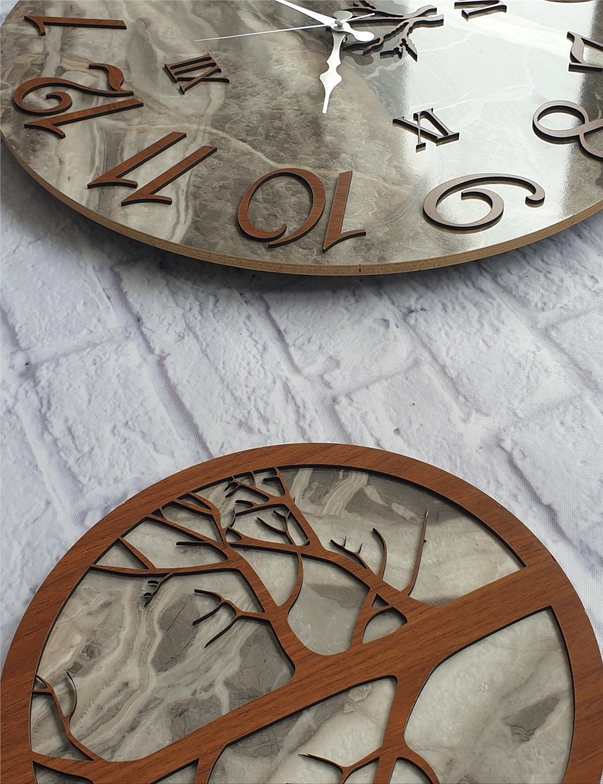 Markakanvas Mermer Desenli Duvar Saati ile Daldaki Kuş ve Hayat Ağacı Tablo