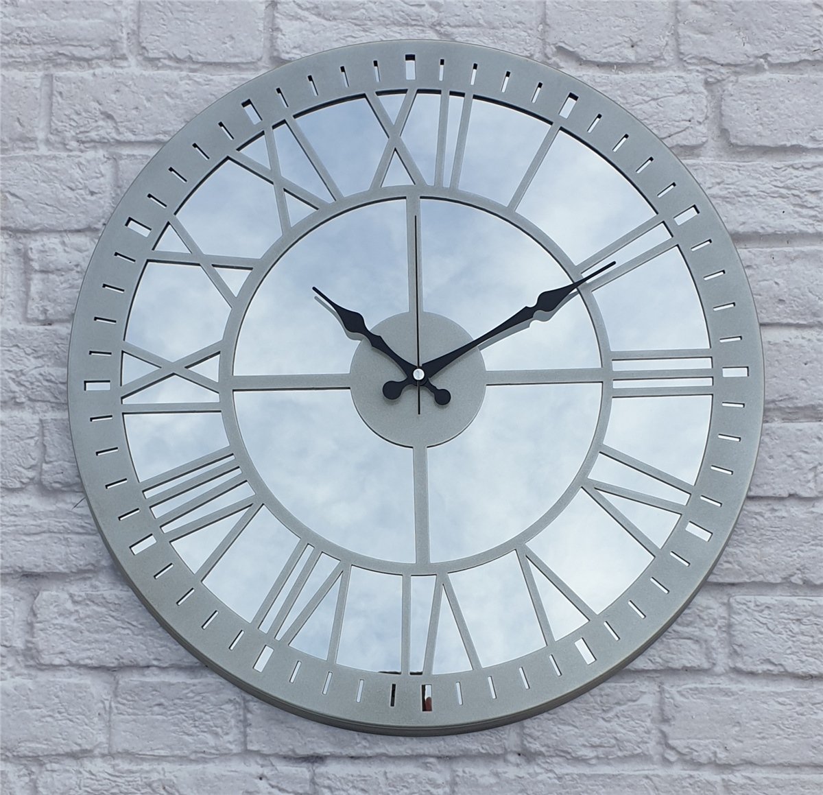 Markakanvas Metal  AYNALI Duvar Saati  ( Çap 50 cm -Çap 80 cm )