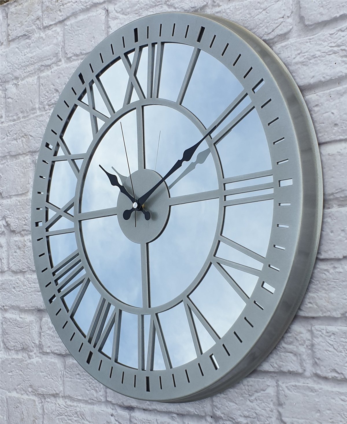 Markakanvas Metal  AYNALI Duvar Saati  ( Çap 50 cm -Çap 80 cm )