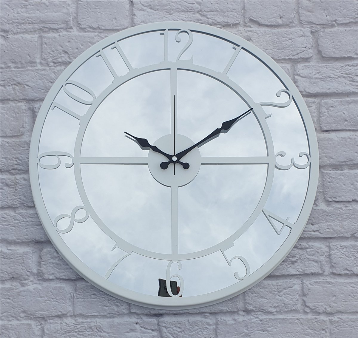 Markakanvas Metal  AYNALI Duvar Saati  ( Çap 50 cm -Çap 80 cm )