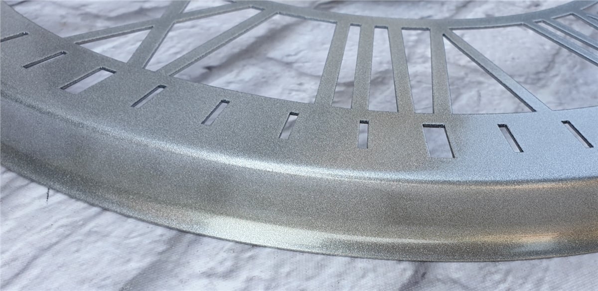 Markakanvas Metal Duvar Saati  ( Çap 50 cm -Çap 80 cm )