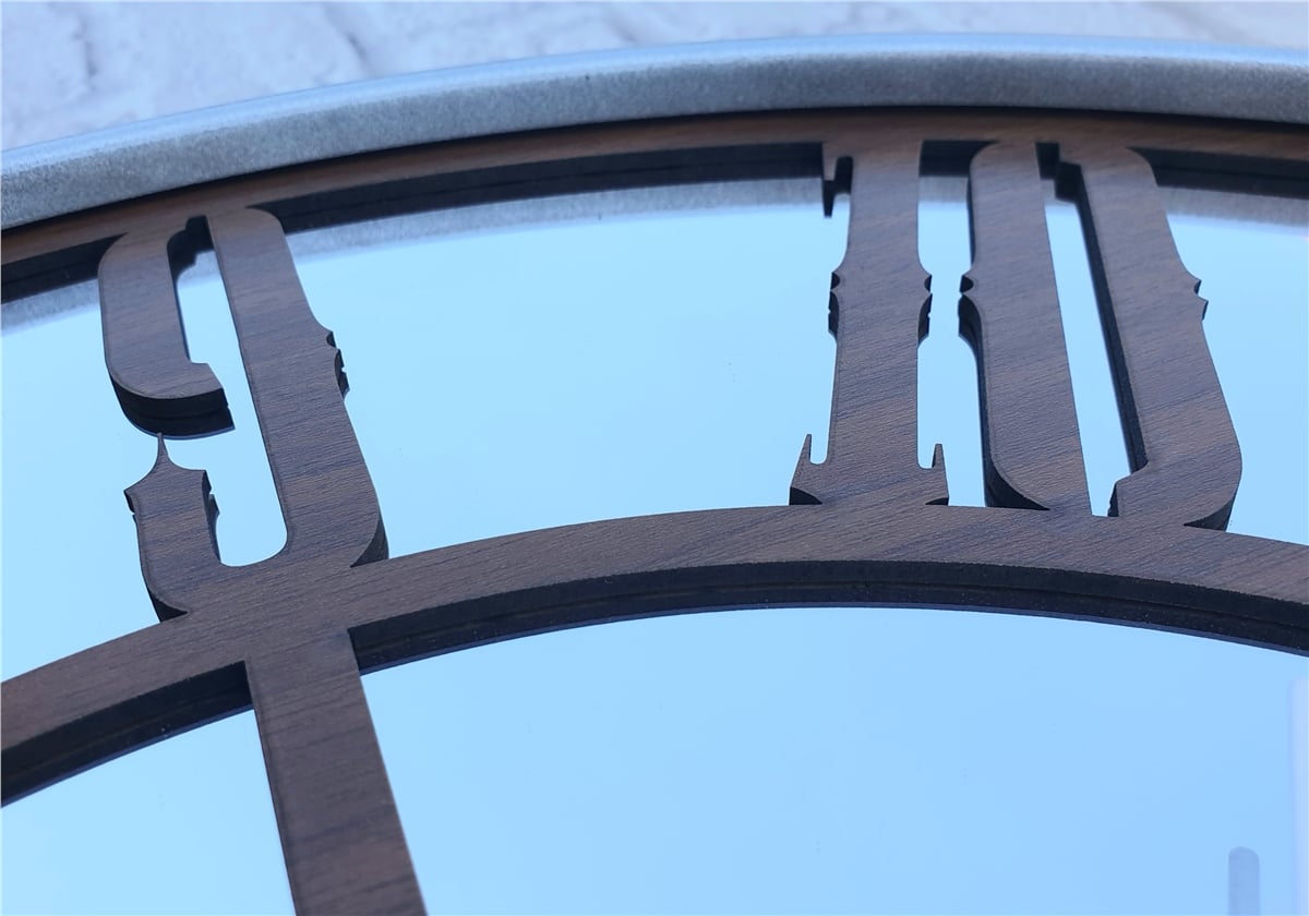Markakanvas Metalik Gri Renkli Metal Kasalı Aynalı Duvar Saati Çap 40 cm - Çap 50 cm