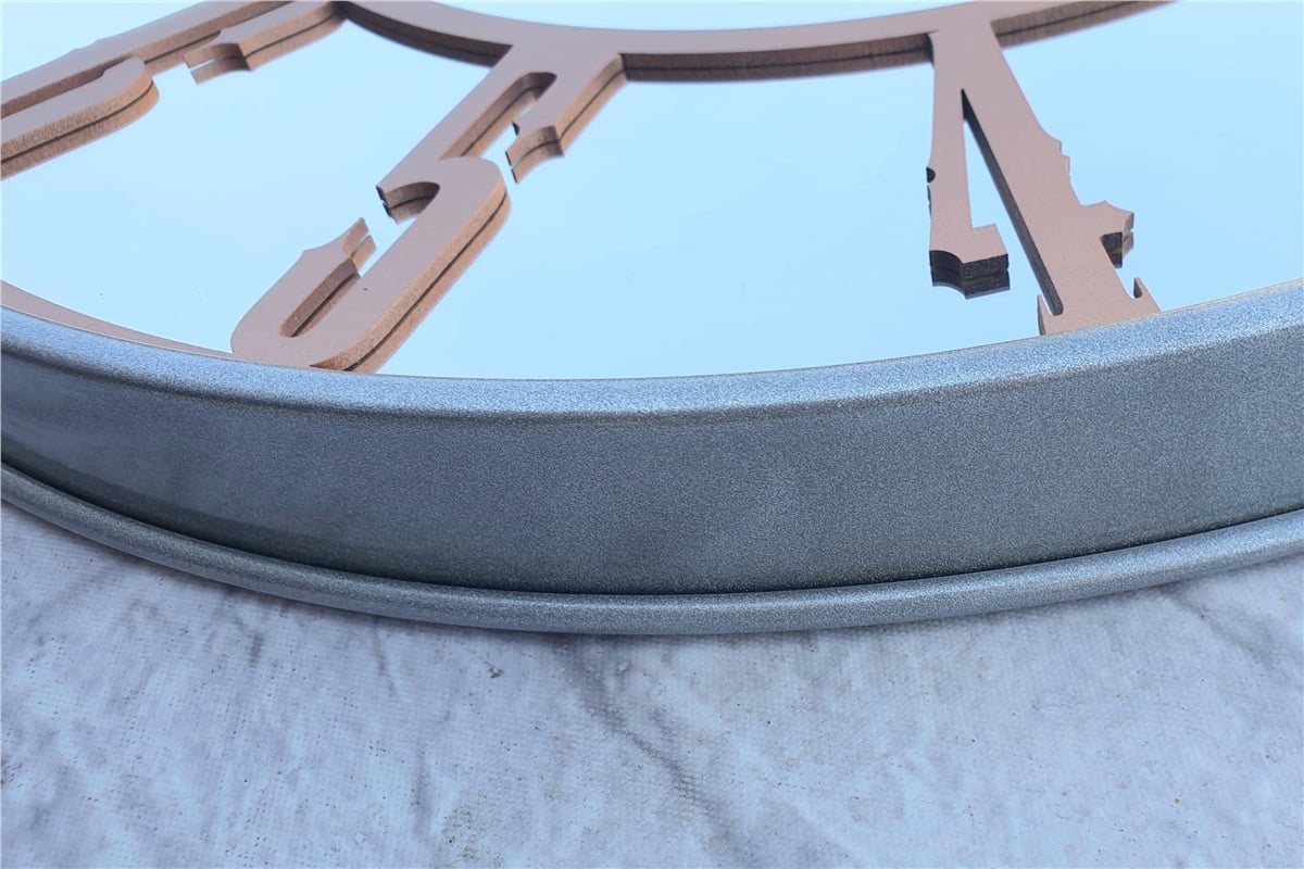 Markakanvas Metalik Gri Renkli Metal Kasalı Aynalı Duvar Saati Çap 40 cm - Çap 50 cm