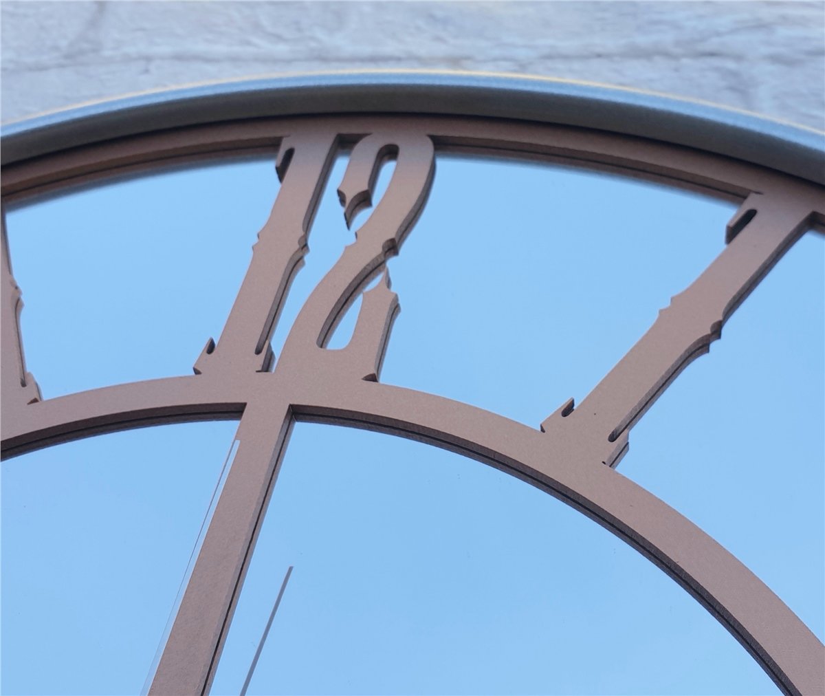 Markakanvas Metalik Gri Renkli Metal Kasalı Aynalı Duvar Saati Çap 40 cm - Çap 50 cm