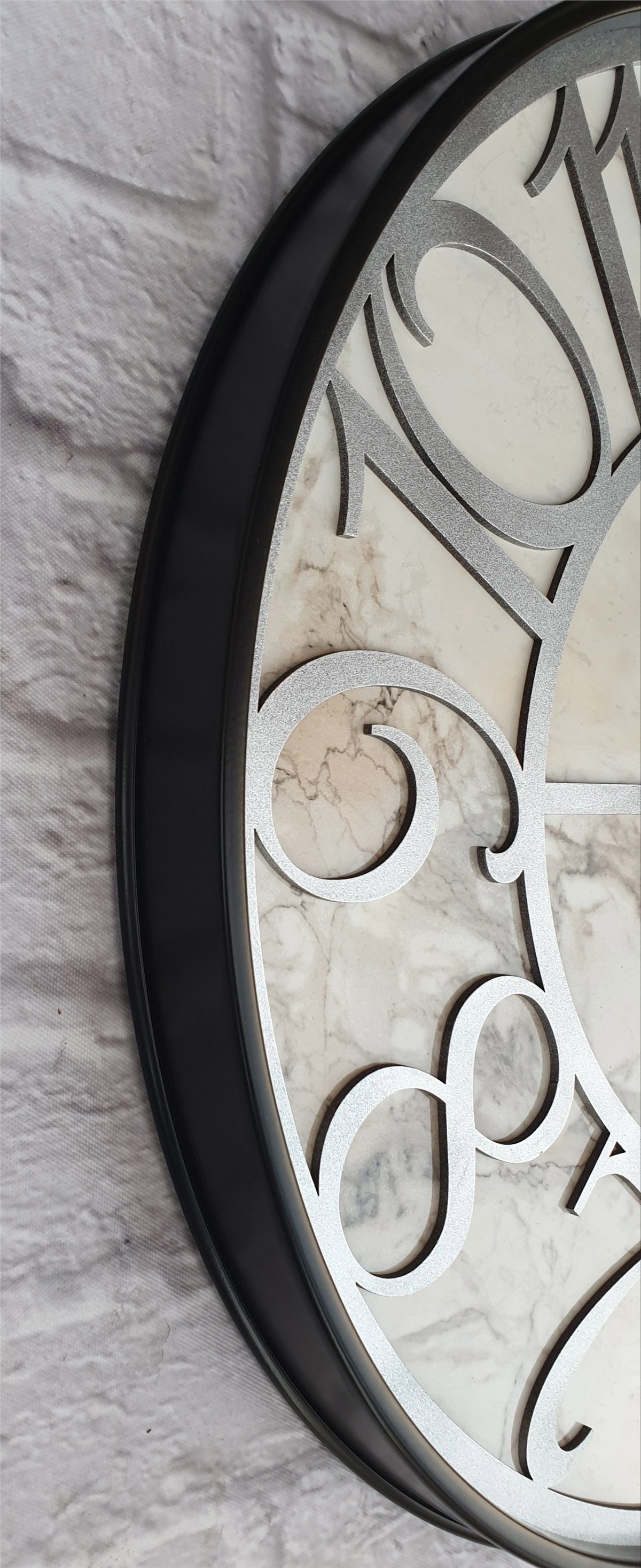 Markakanvas Siyah Metal Kasalı Mermer Desenli  Duvar Saati  ( Çap 50 cm -Çap 80 cm )
