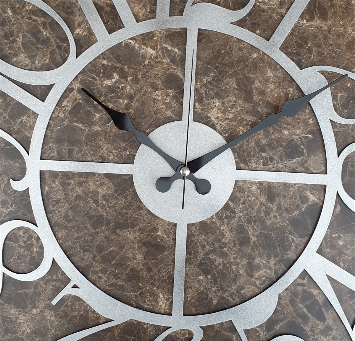 Markakanvas Siyah Metal Kasalı Mermer Desenli  Duvar Saati  ( Çap 50 cm -Çap 80 cm )