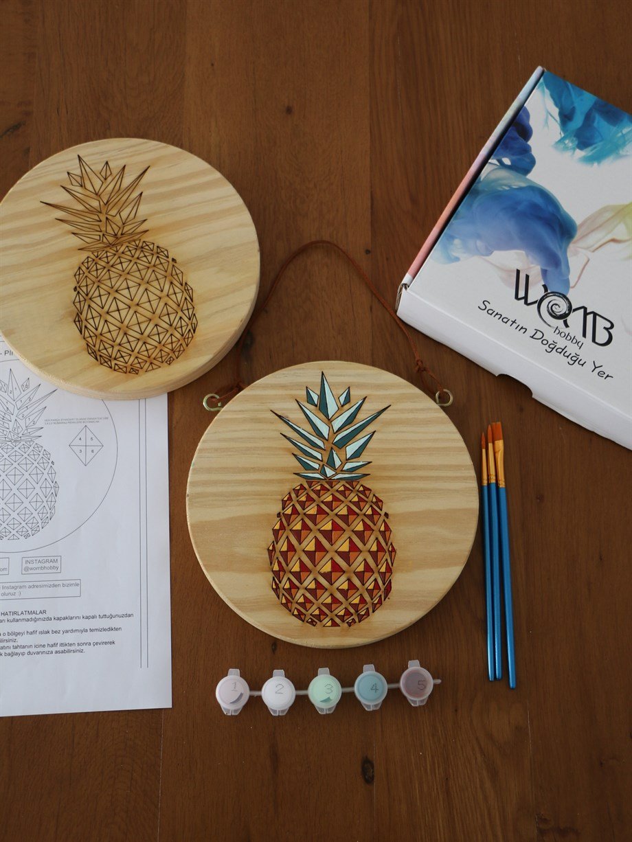 Pineapple Ahşap Boyama Seti(doğal amerikan çamı 19 cm çap 2.5 cm kalınlık)