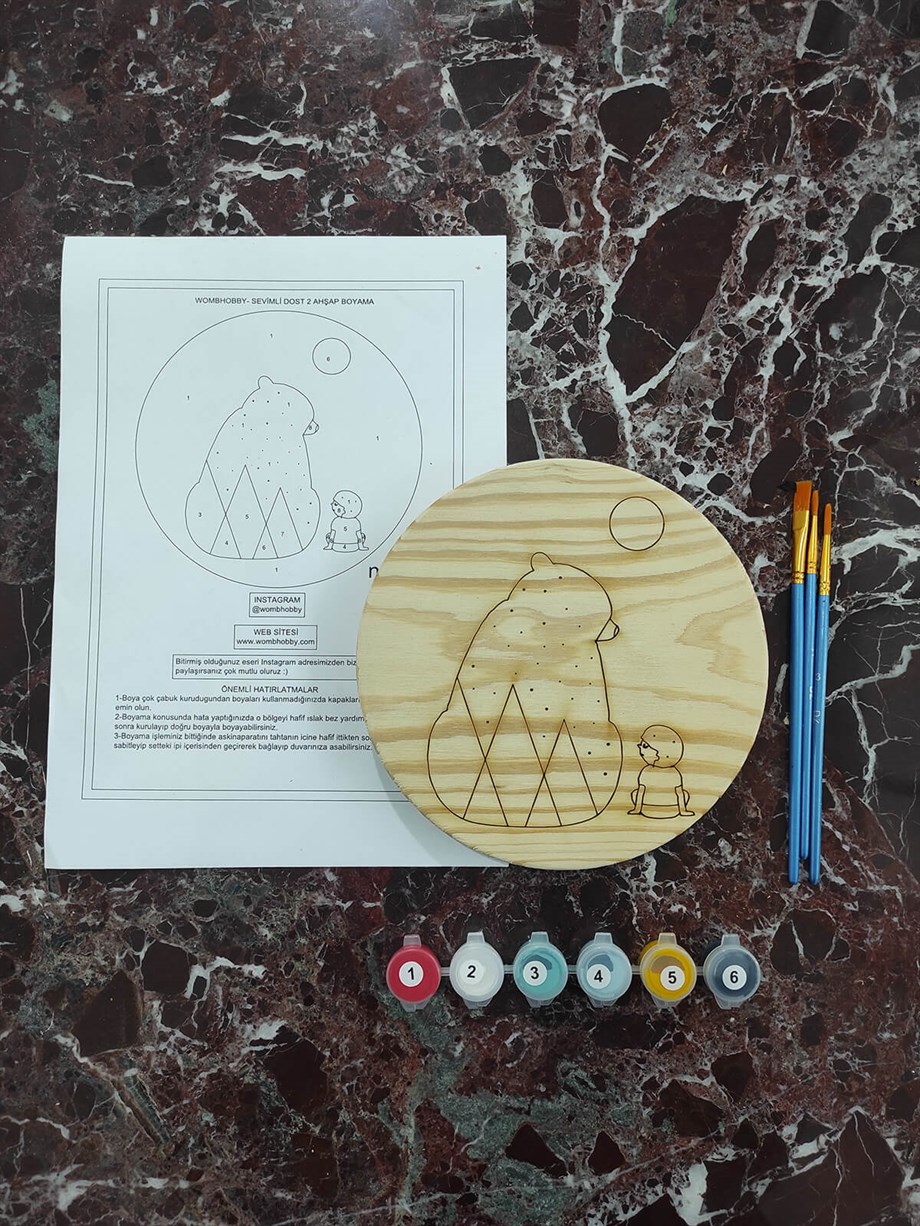 Sevimli Dost 2 Ahşap Boyama Seti(doğal amerikan çamı 19 cm çap 2.5 cm kalınlık)