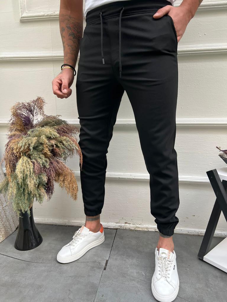 Erkek Siyah Basic Relaxed Fit Jogger Pantolon