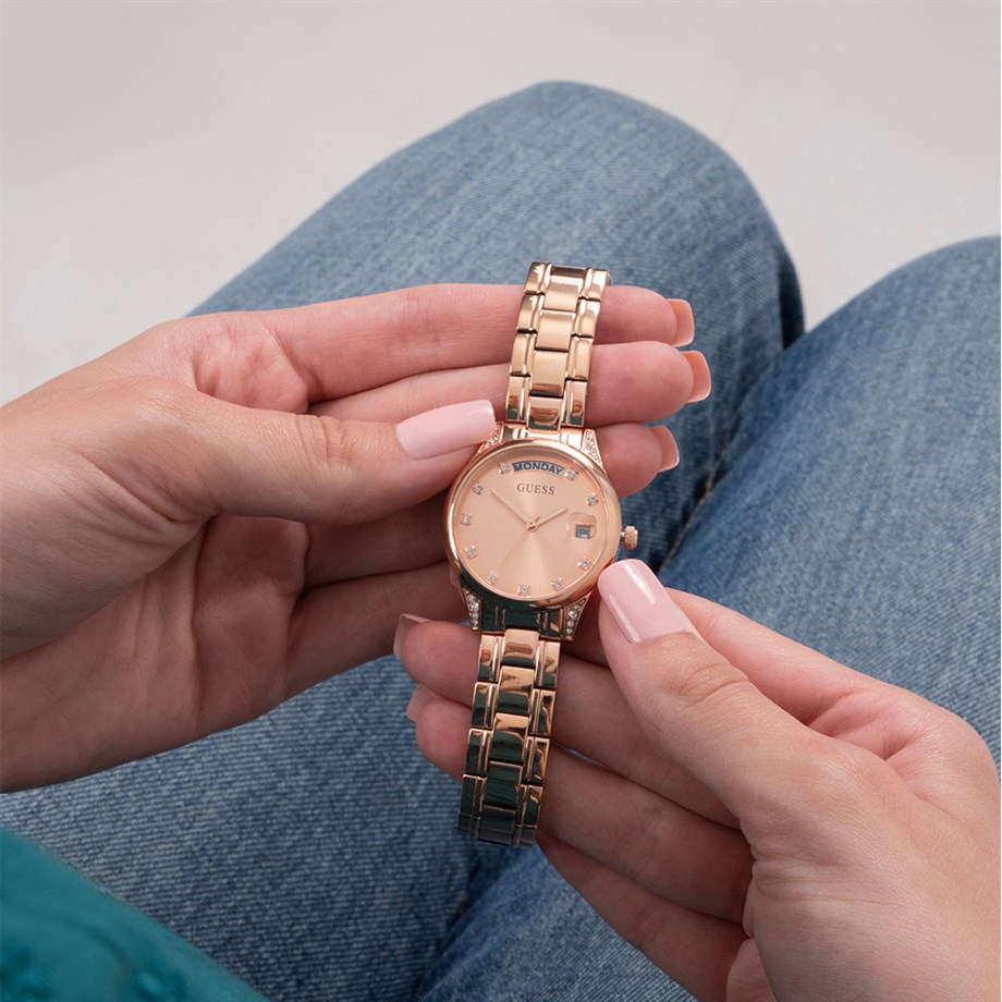 Guess GUGW0385L3 Kadın Kol Saati