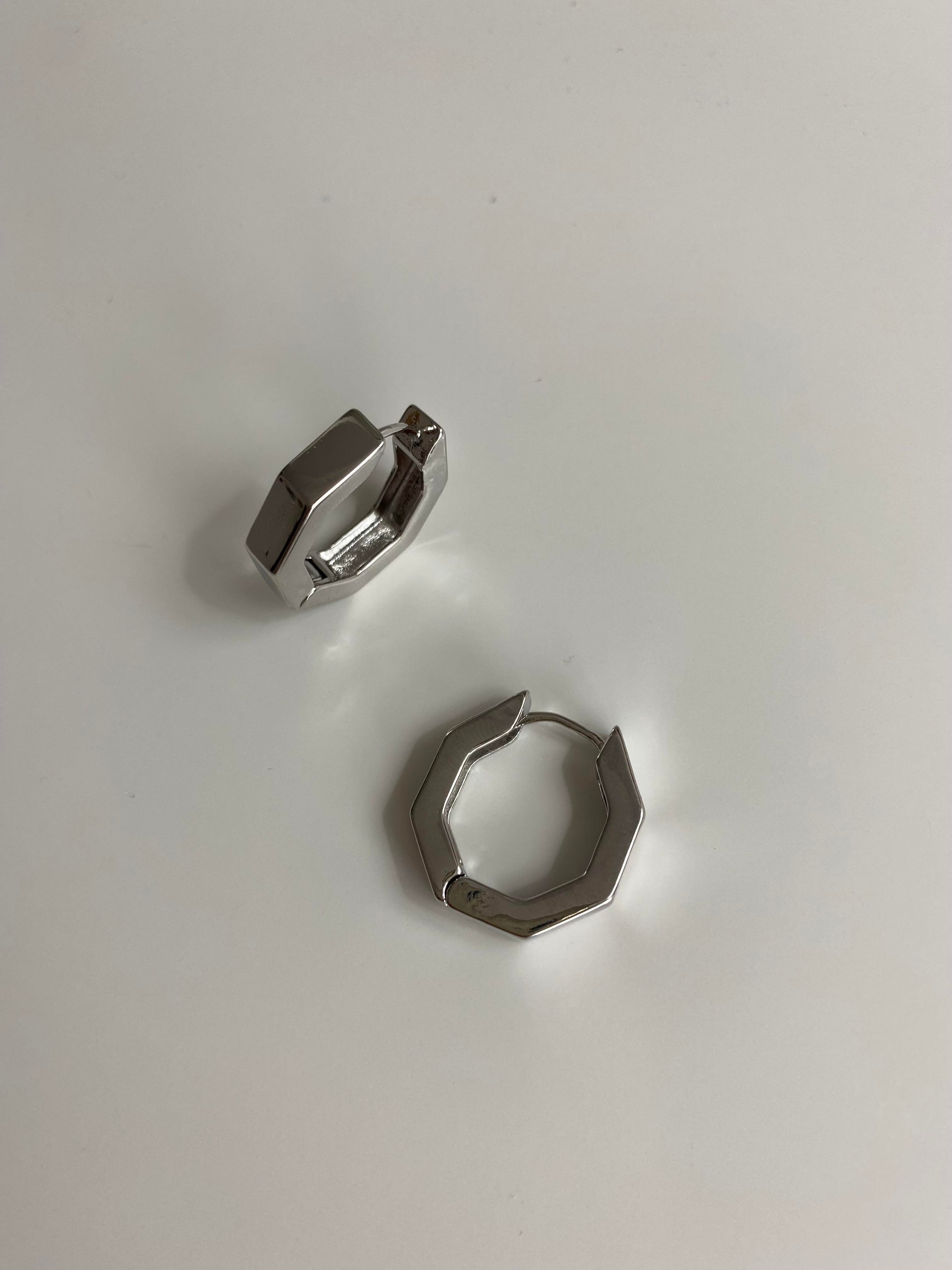 GEOMETRİK GÜMÜŞ KÜPE