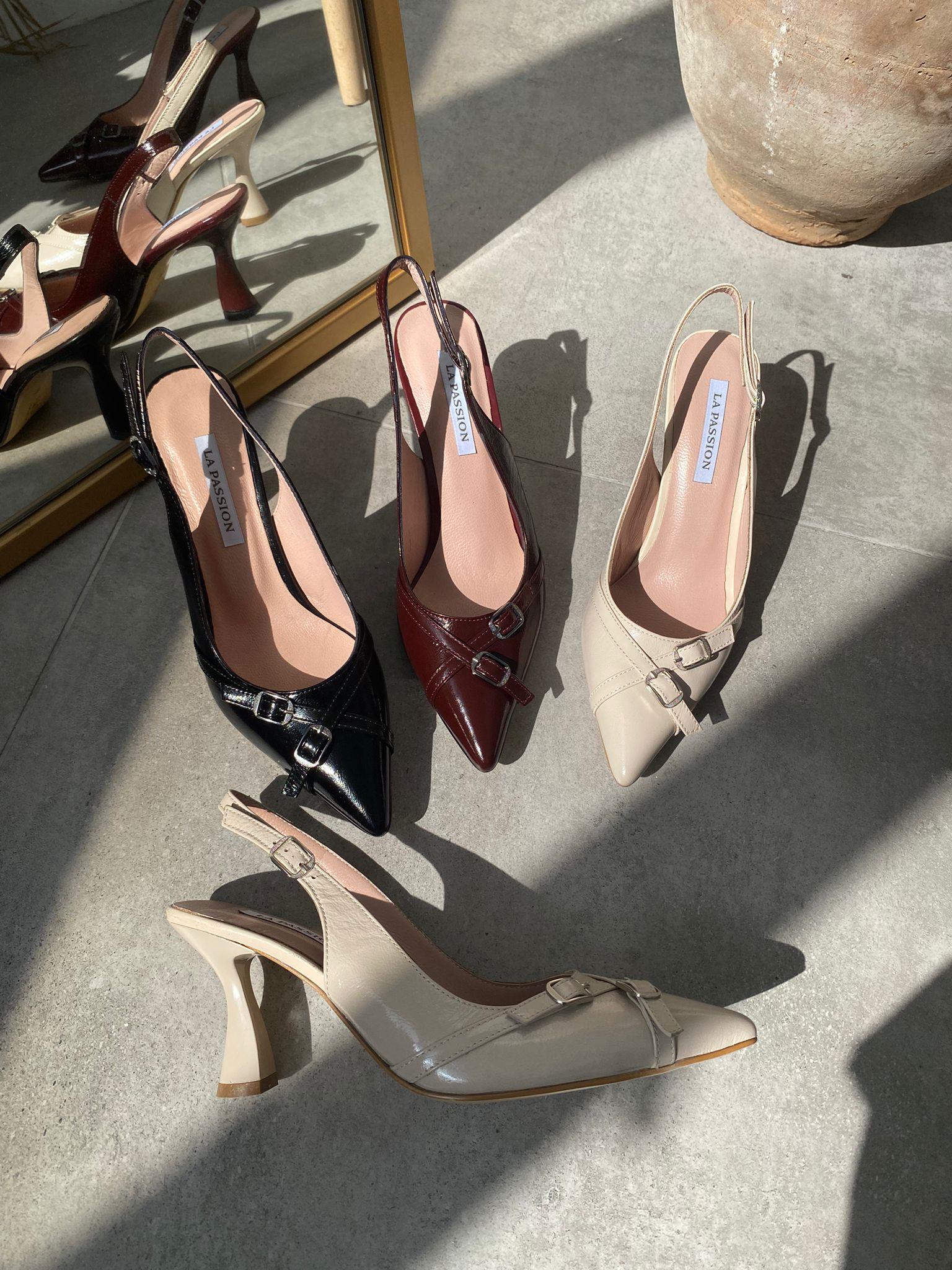 Hakiki deri Arkası açık tokalı Siyah kadın stiletto