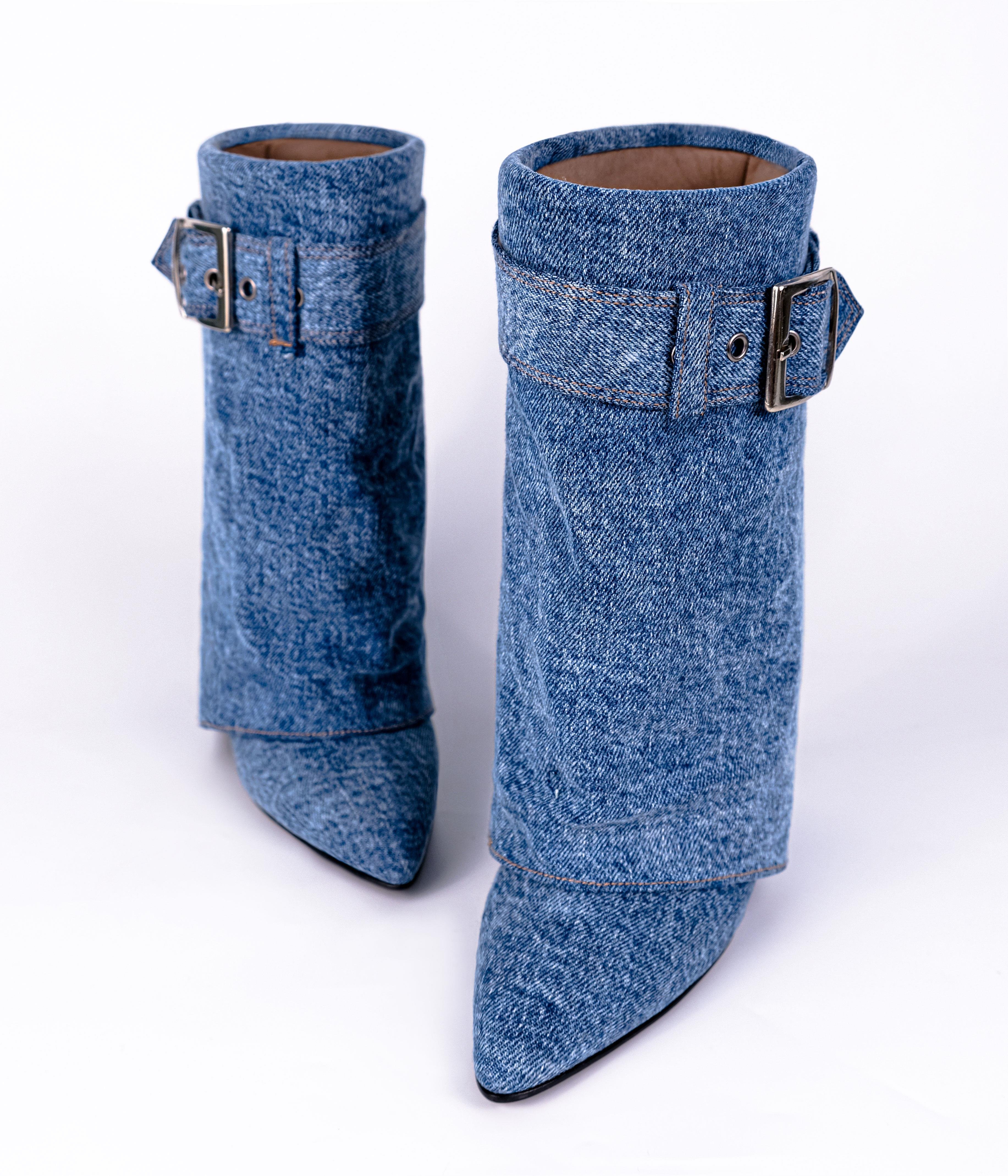Ashley Denim Bot