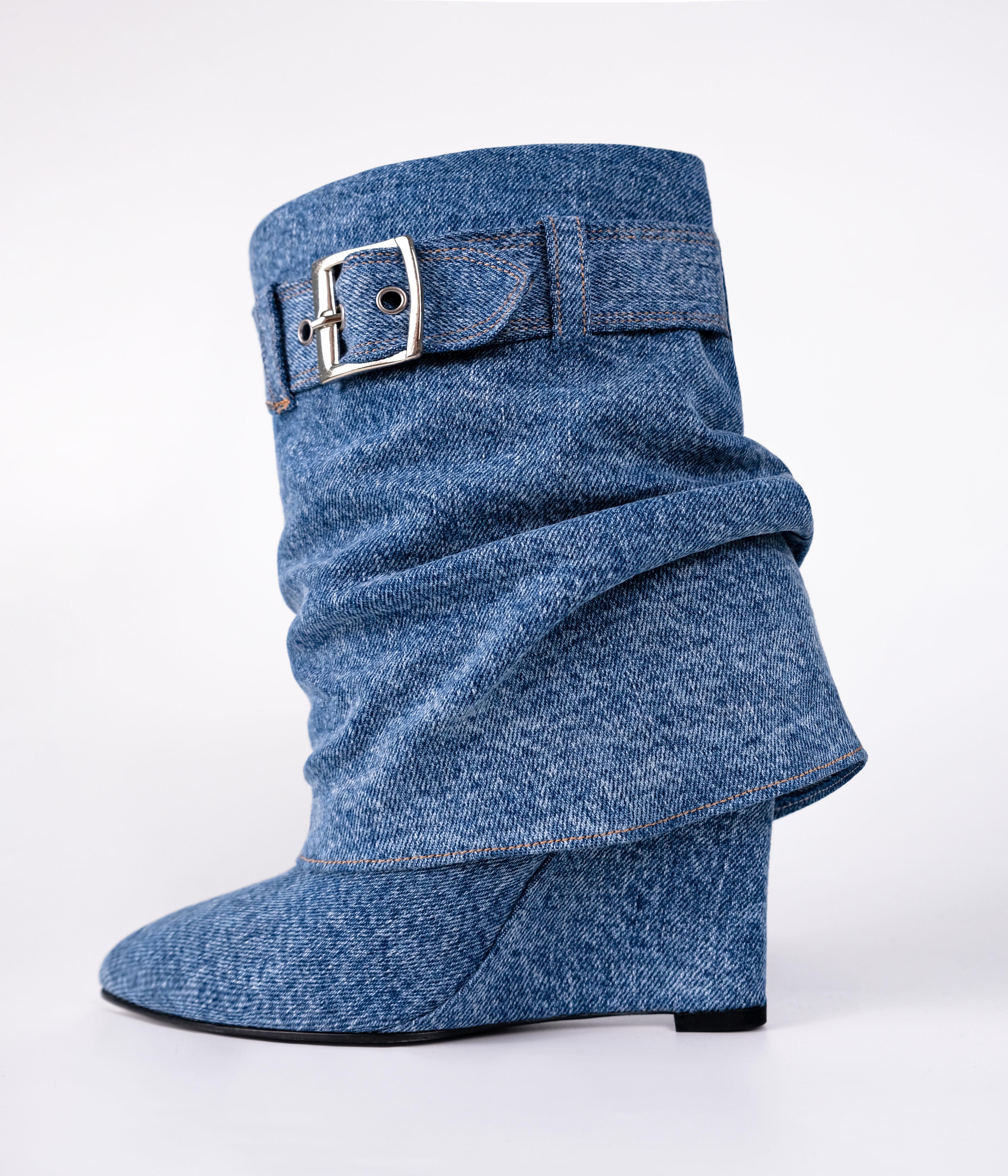 Ashley Denim Bot