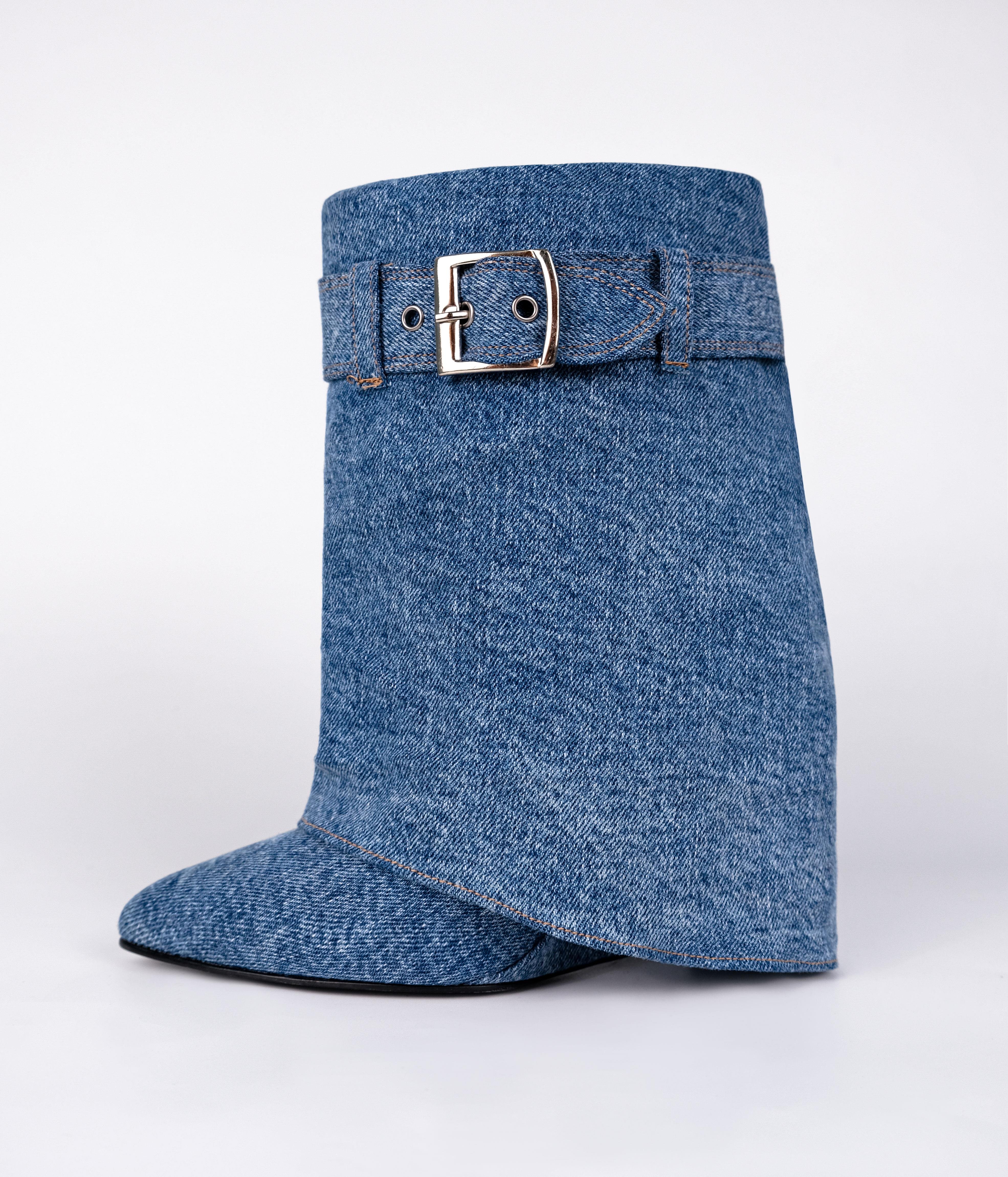Ashley Denim Bot