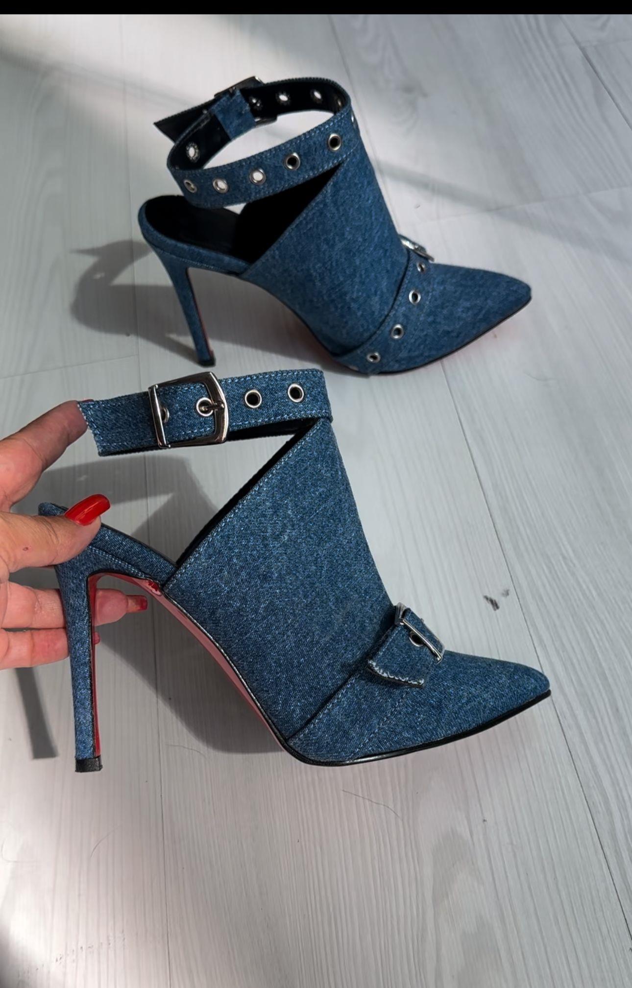 Hansy Denim Toka Detaylı  Sandalet 