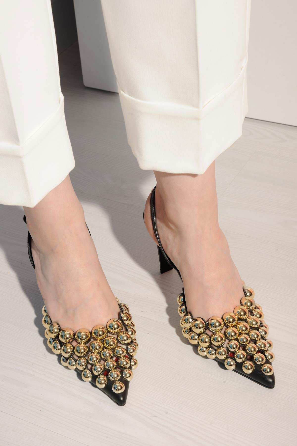 Lalita Siyah Gold Mücevher Detaylı Sandalet