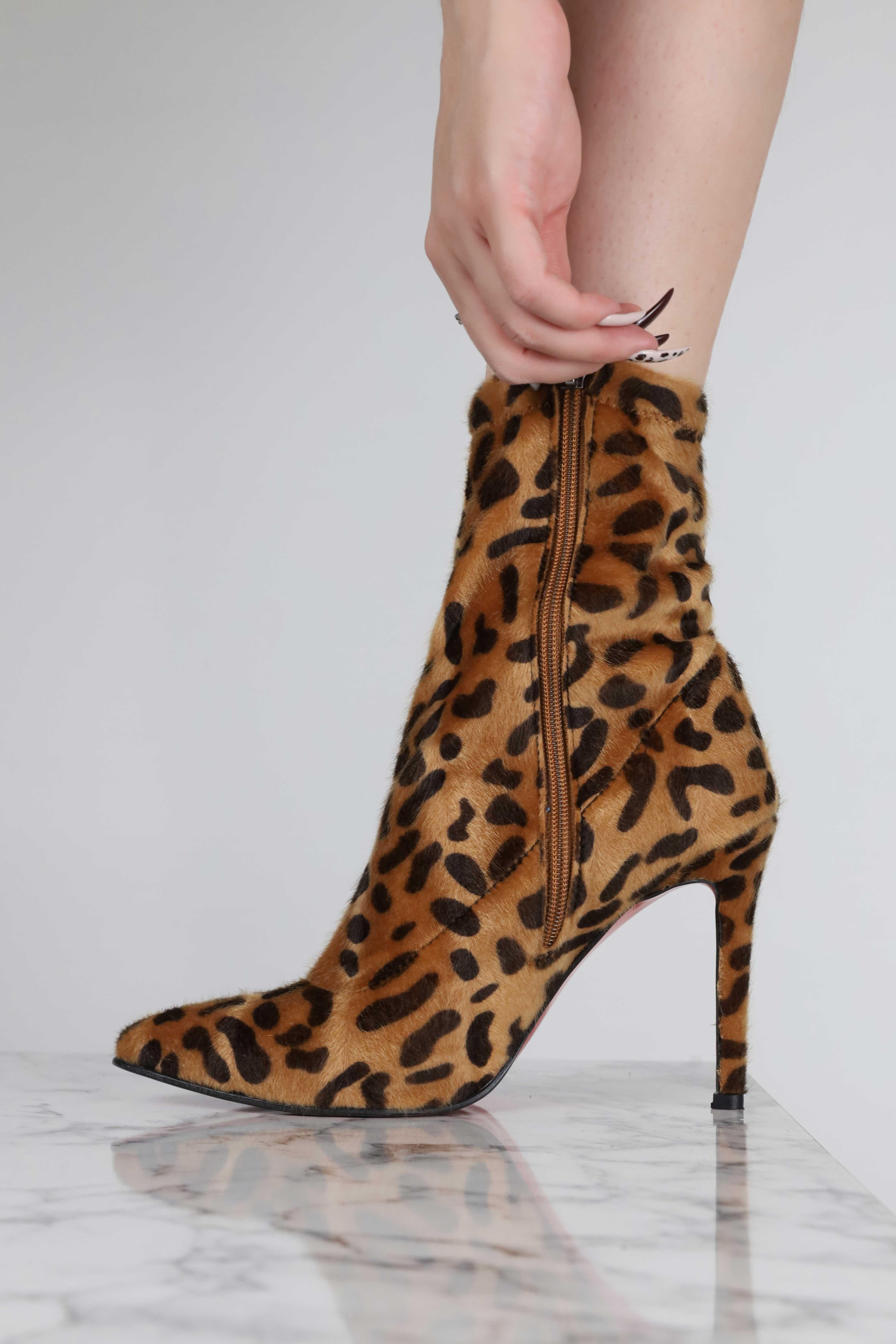 Linda Leopar Tay Tüyü Sivri Burun Bot