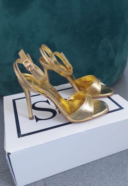 Redly Gold İnce Topuk Sandalet